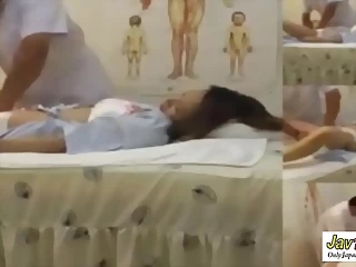 Japanese Massage For Virgin Teen Leads To Blowjob In HD